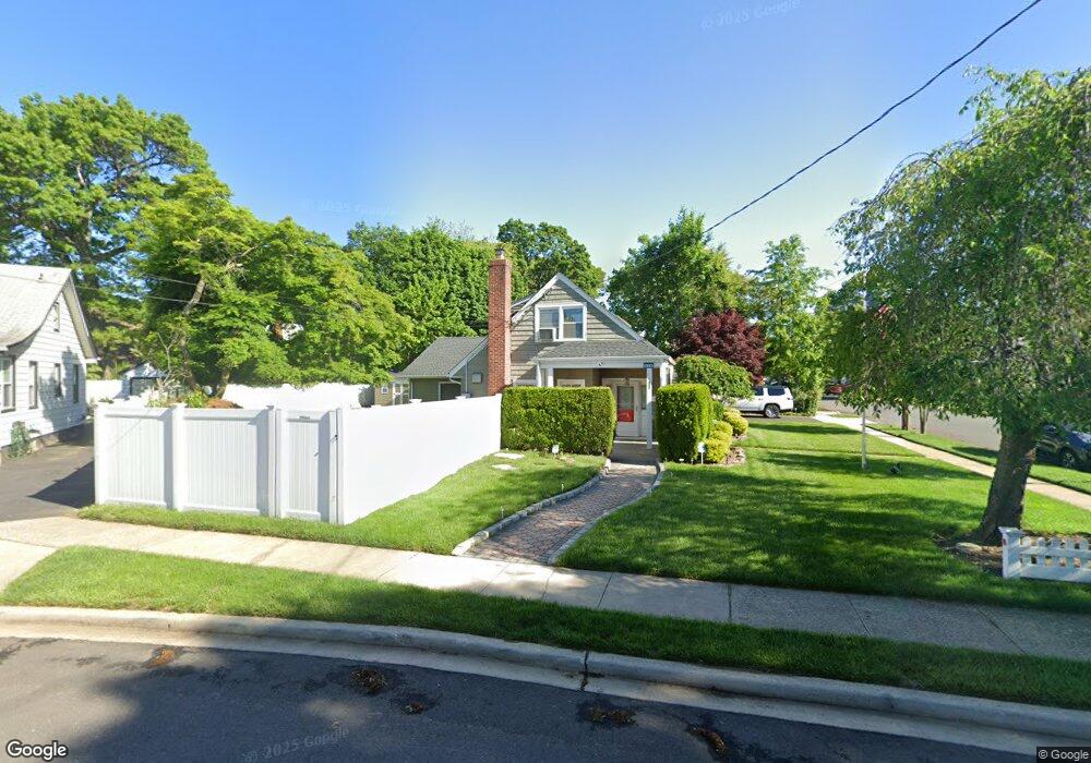 328 Madison Ave, West Hempstead, NY 11552 - photo 1