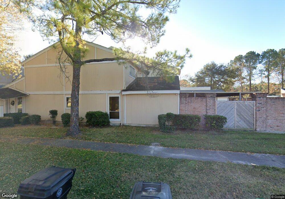 7718 Challie Ln unit 7718, Houston, TX 77088 - photo 1