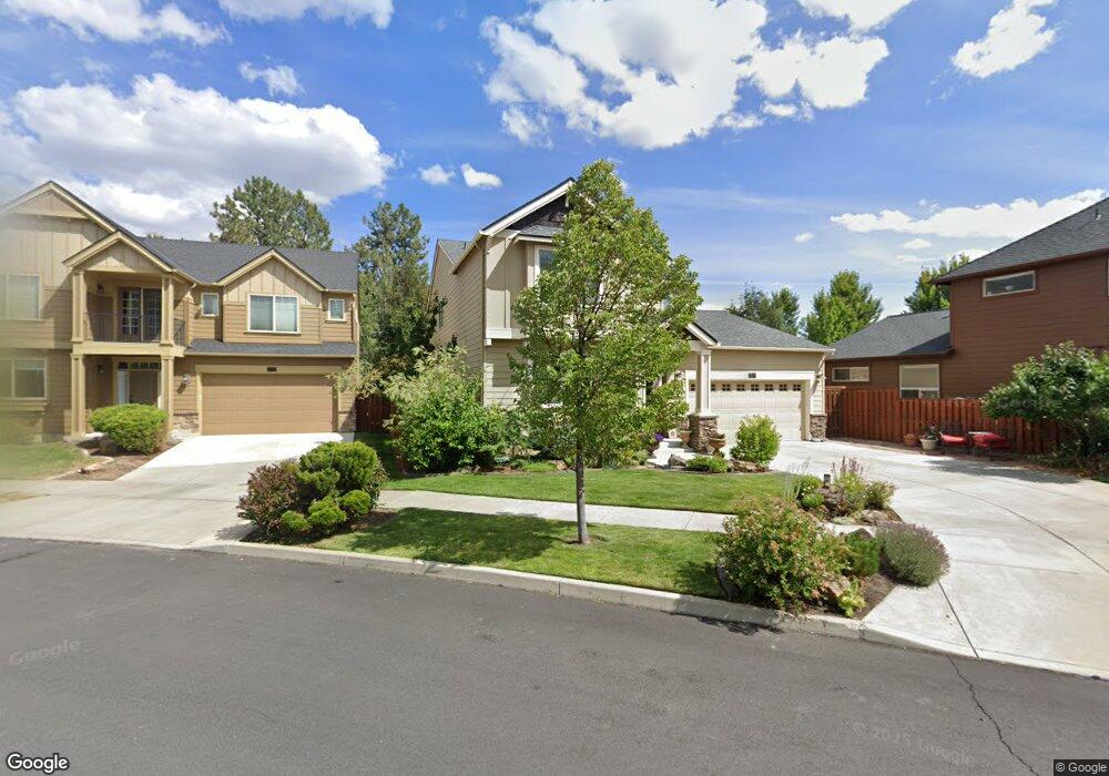 61264 Splendor Ln, Bend, OR 97702 - photo 1