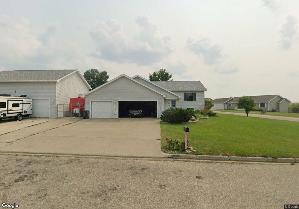 713 16th St NW, Jamestown, ND 58401 - photo 1