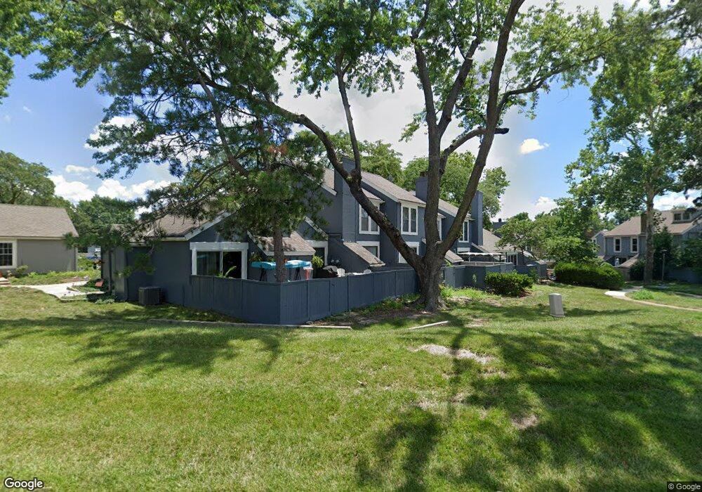 8124 Halsey St, Lenexa, KS 66215 - photo 1