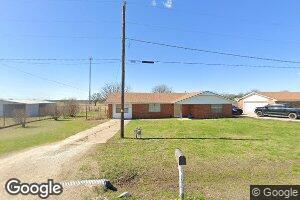 305 S Parish Ave, Hastings, OK 73548