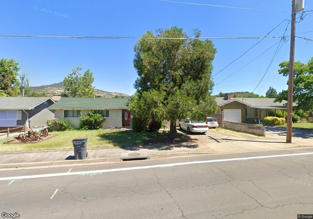 1390 Brookdale Ave, Medford, OR 97504 - photo 1