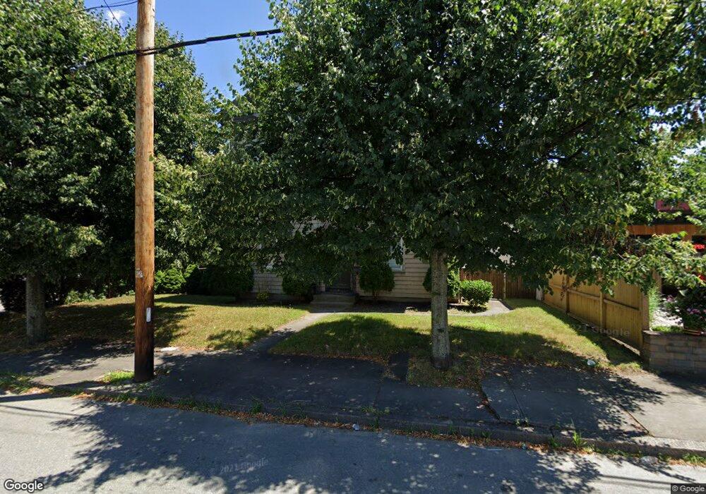 1266 Cranston St, Cranston, RI 02920 - photo 1