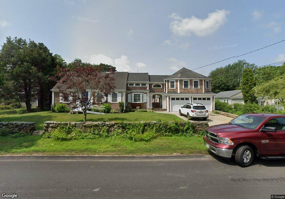 176 Rockland St, South Dartmouth, MA 02748 - photo 1