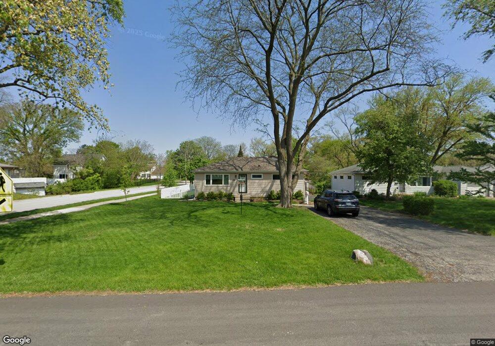 523 E Elm St, Wheaton, IL 60189 - photo 1