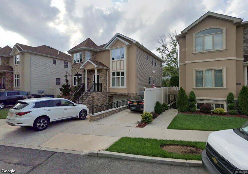 27 Tenafly Place, Staten Island, NY 10312 - photo 1