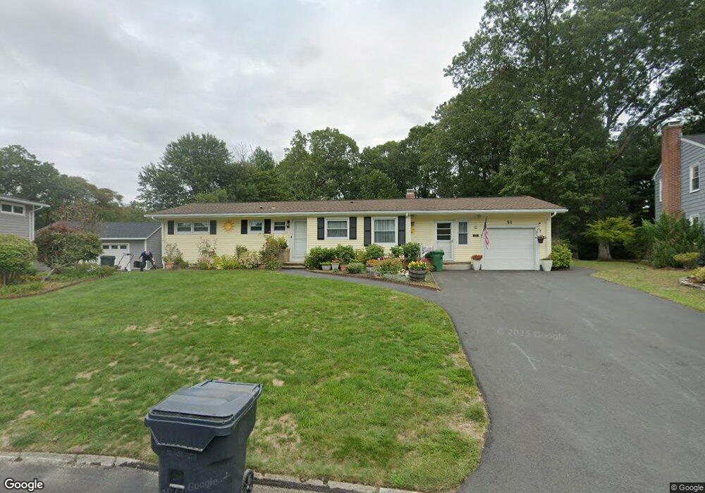 51 Cushing Rd, Warwick, RI 02888 - photo 1