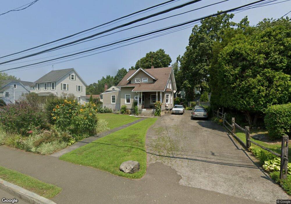 35 Orchard St, Cos Cob, CT 06807 - photo 1