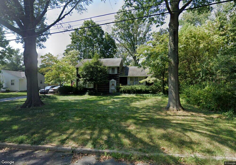 27 Whitcomb Rd, East Windsor, NJ 08520 - photo 1