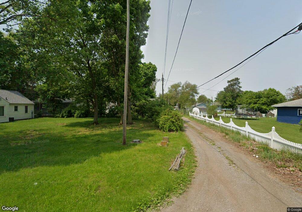 1008 W Lusher Ave, Elkhart, IN 46517 - photo 1