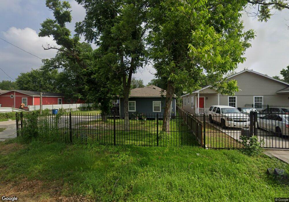 4513 Mohawk St, Houston, TX 77093 - photo 1