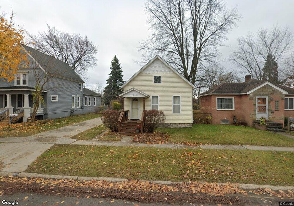 1208 Cedar St, Port Huron, MI 48060 - photo 1