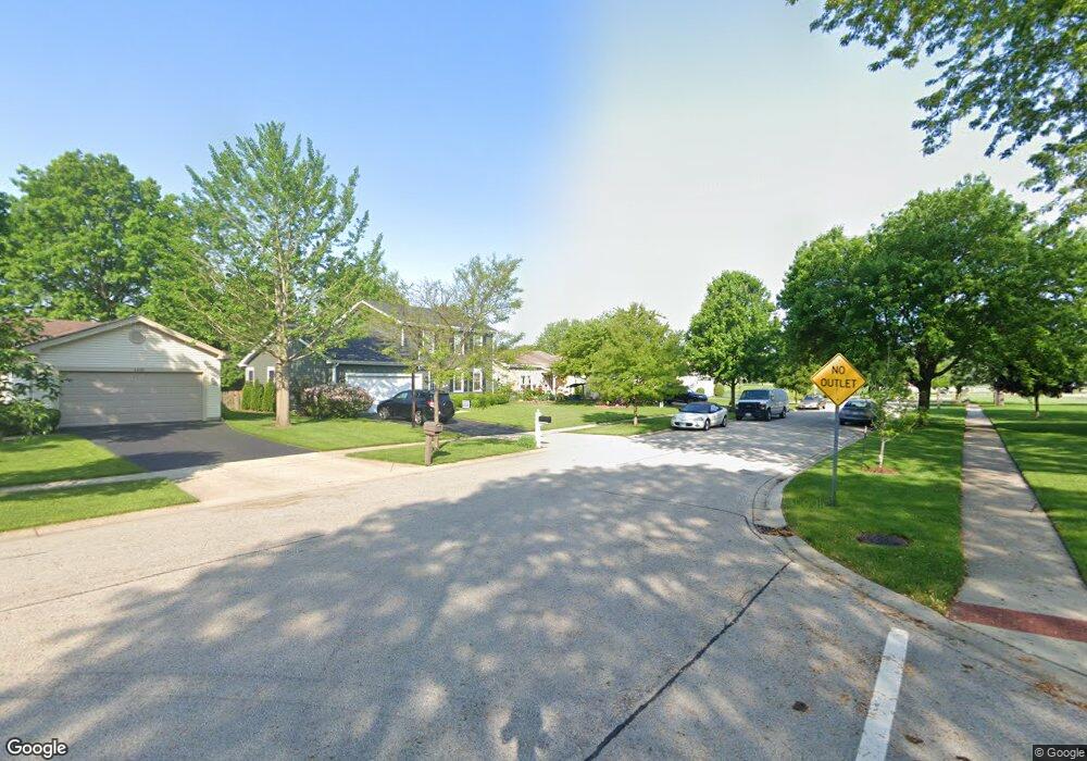 1615 Thorneapple Ln unit 2, Algonquin, IL 60102 - photo 1