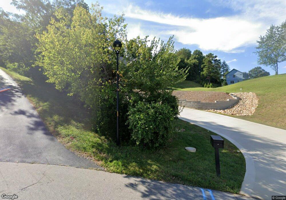 9 Magnolia Hill Ct, Asheville, NC 28806 - photo 1