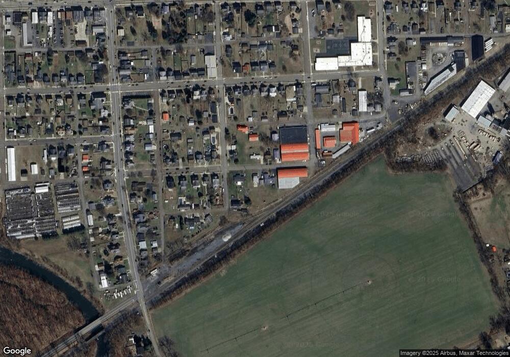 604 5th St, Nescopeck, PA 18635 - photo 1