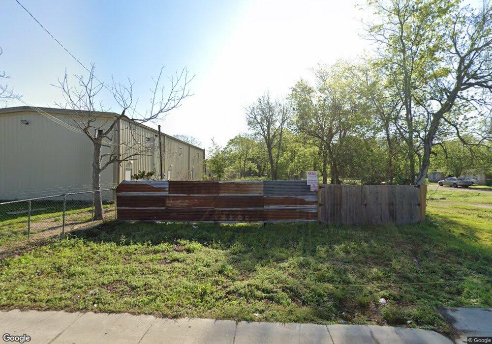 7532 Lockwood Dr, Houston, TX 77016 - photo 1