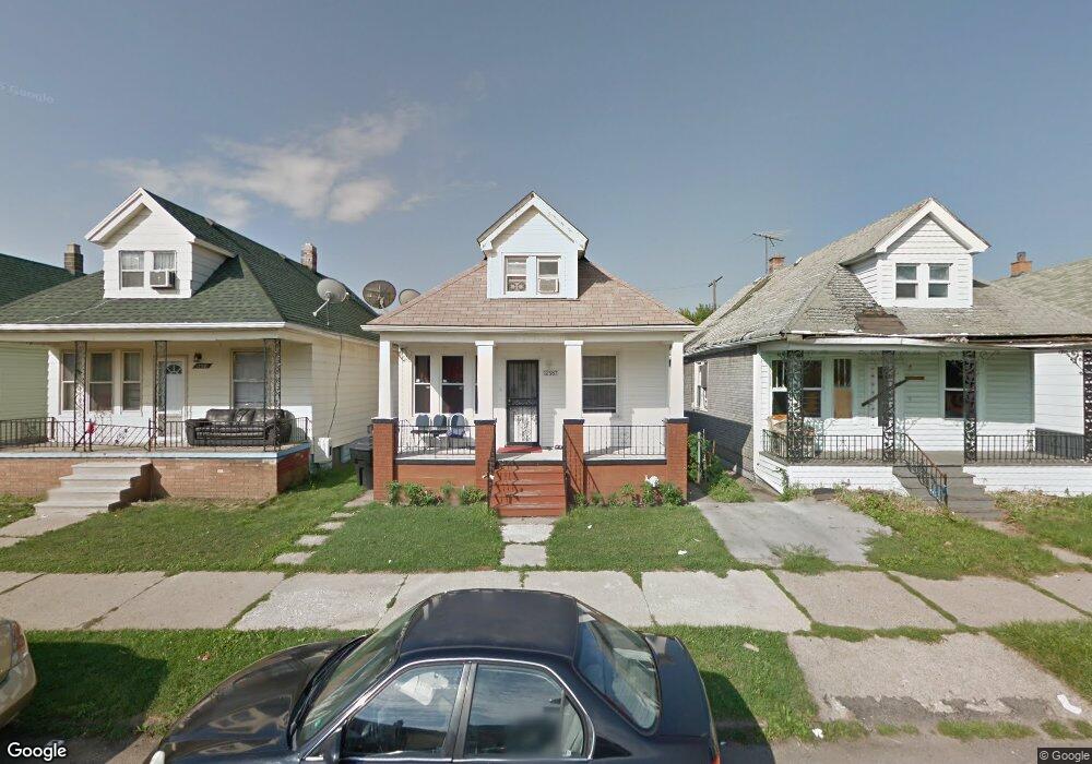 12587 Charest St, HamtraMcK, MI 48212 - photo 1