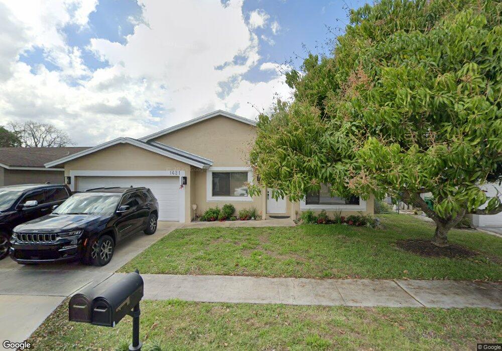 1621 SW 102nd Terrace, Davie, FL 33324 - photo 1