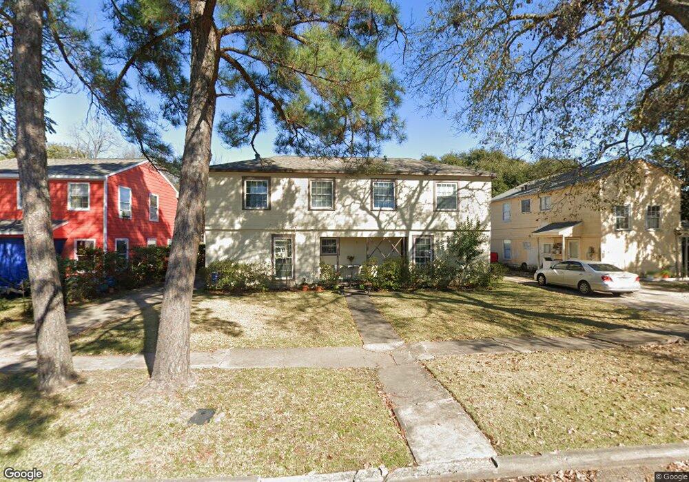 5201 Plum Dr, Houston, TX 77087 - photo 1