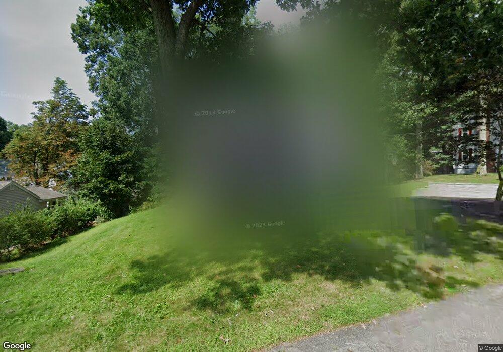 10 Emerson Rd, Nashua, NH 03062 - photo 1