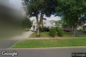 191 Dover Pkwy, Garden City, NY 11530
