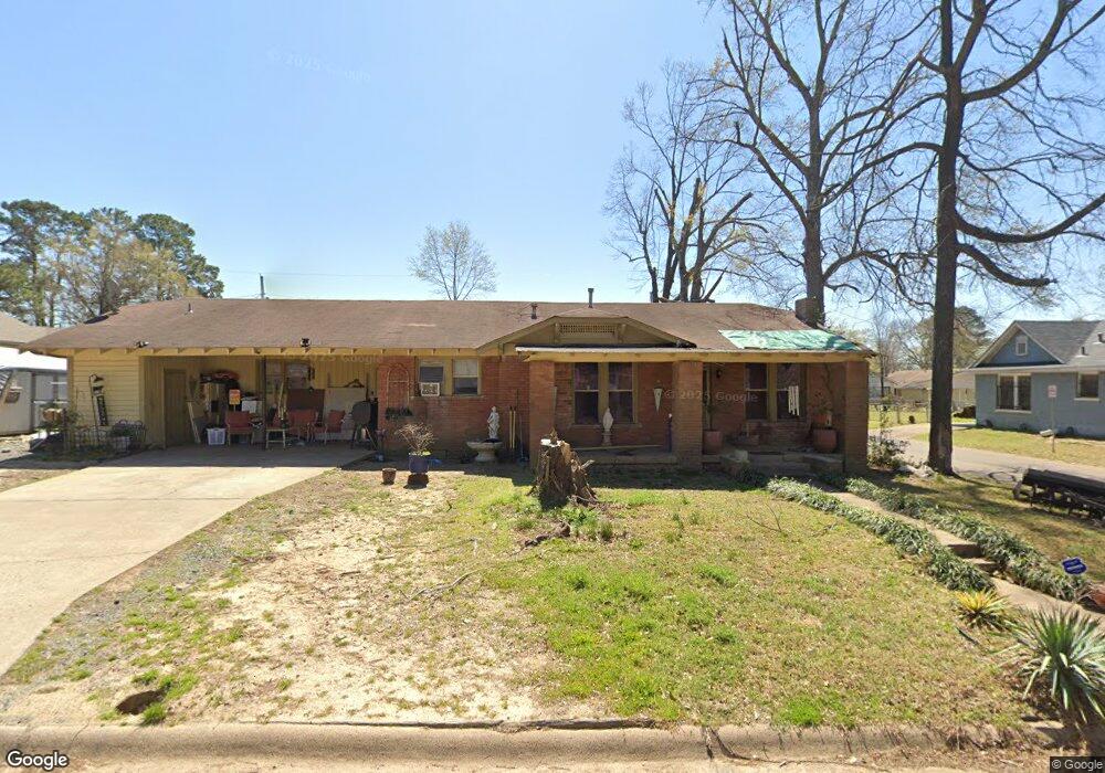 411 Jerome St, Texarkana, TX 75501 - photo 1