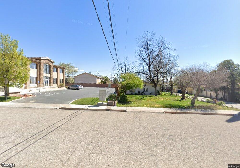 55 S 400 W unit 7, St. George, UT 84770 - photo 1