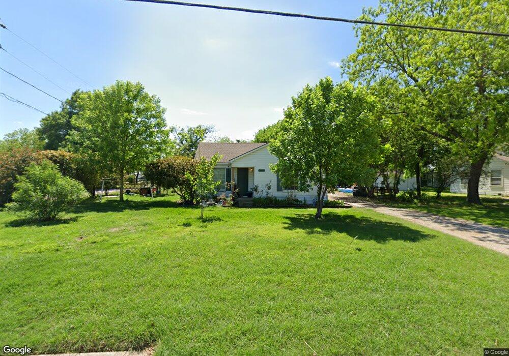 913 S Paris St, Ennis, TX 75119 - photo 1