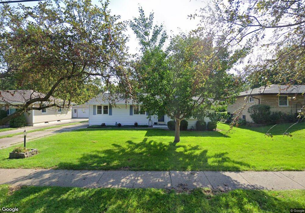 4021 43rd St, Des Moines, IA 50310 - photo 1