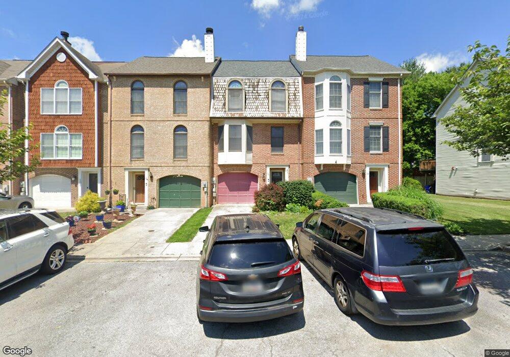 106 Victoria Square, Frederick, MD 21702 - photo 1