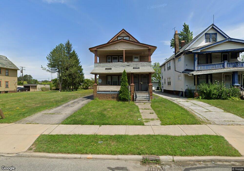 1747 Noble Rd, Cleveland, OH 44112 - photo 1