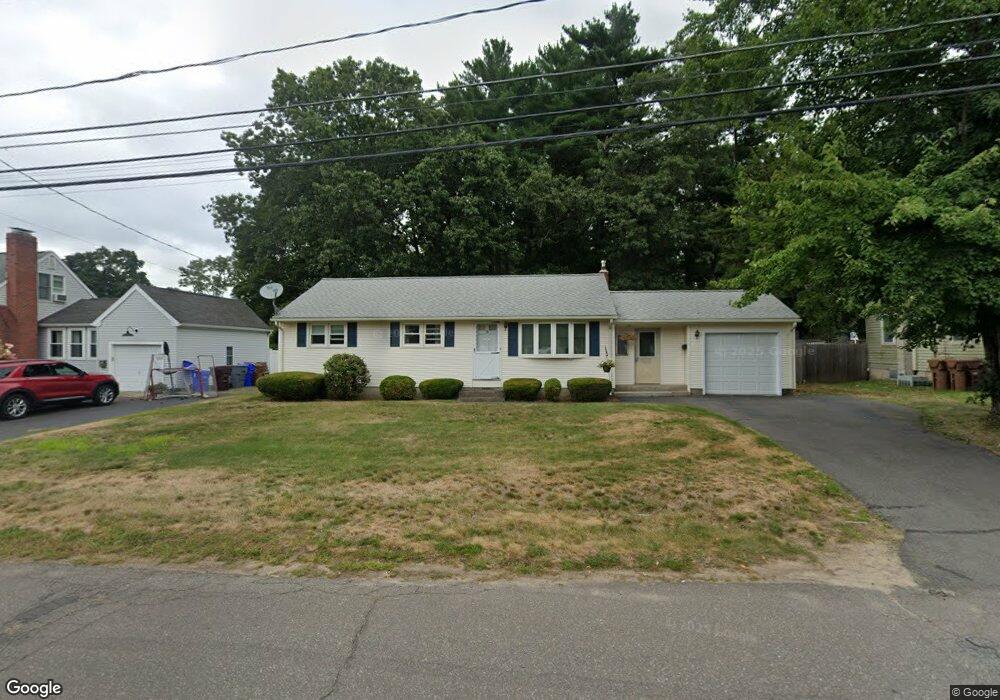 5 Indian Run, Enfield, CT 06082 - photo 1