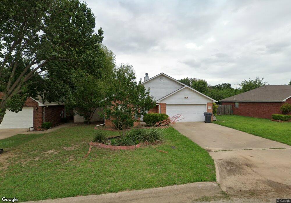1525 Red Oak Dr, Ardmore, OK 73401 - photo 1