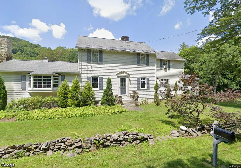 160 W Mountain Rd, Lenox, MA 01240 - photo 1