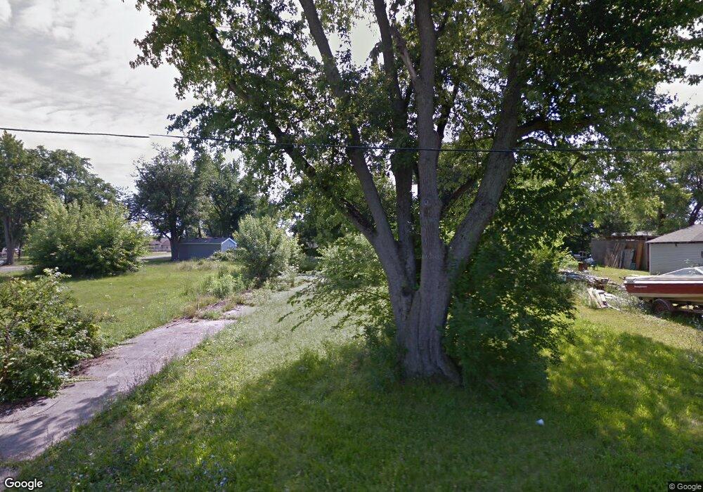 1605 Zeits Ave, Lima, OH 45804 - photo 1