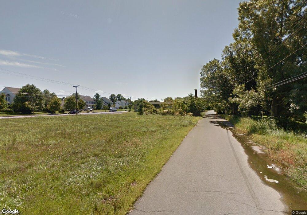 39 Hamilton Dr, Cranbury, NJ 08512 - photo 1