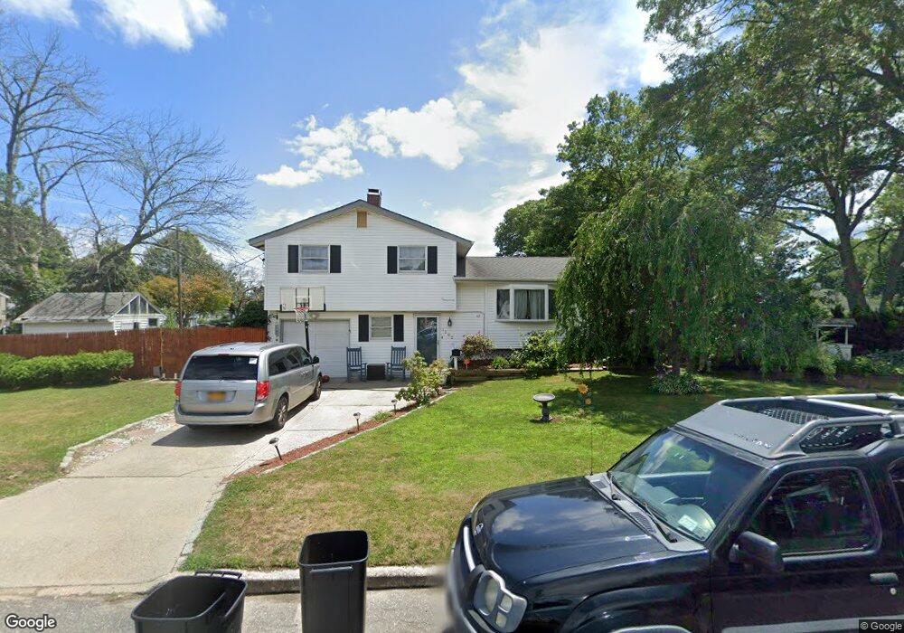 1502 Wave Ave, Medford, NY 11763 - photo 1