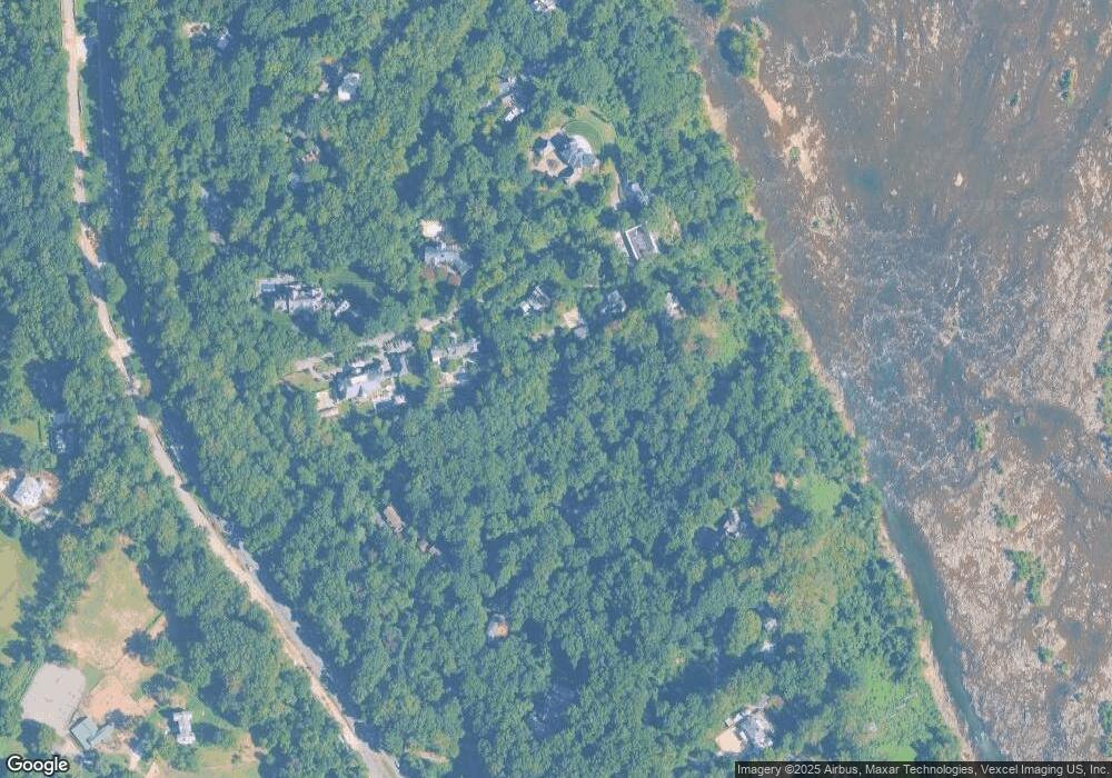 1179 Crest Ln, McLean, VA 22101 - photo 1