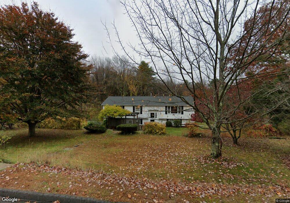 35 West St, Uxbridge, MA 01569 - photo 1