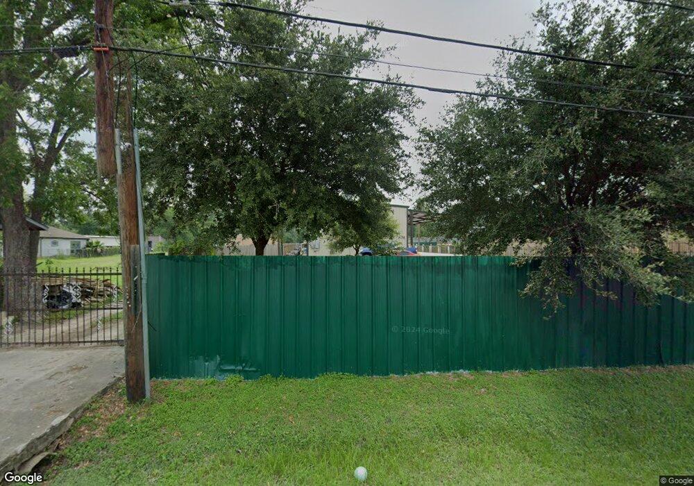 9318 Friendly Rd, Houston, TX 77093 - photo 1