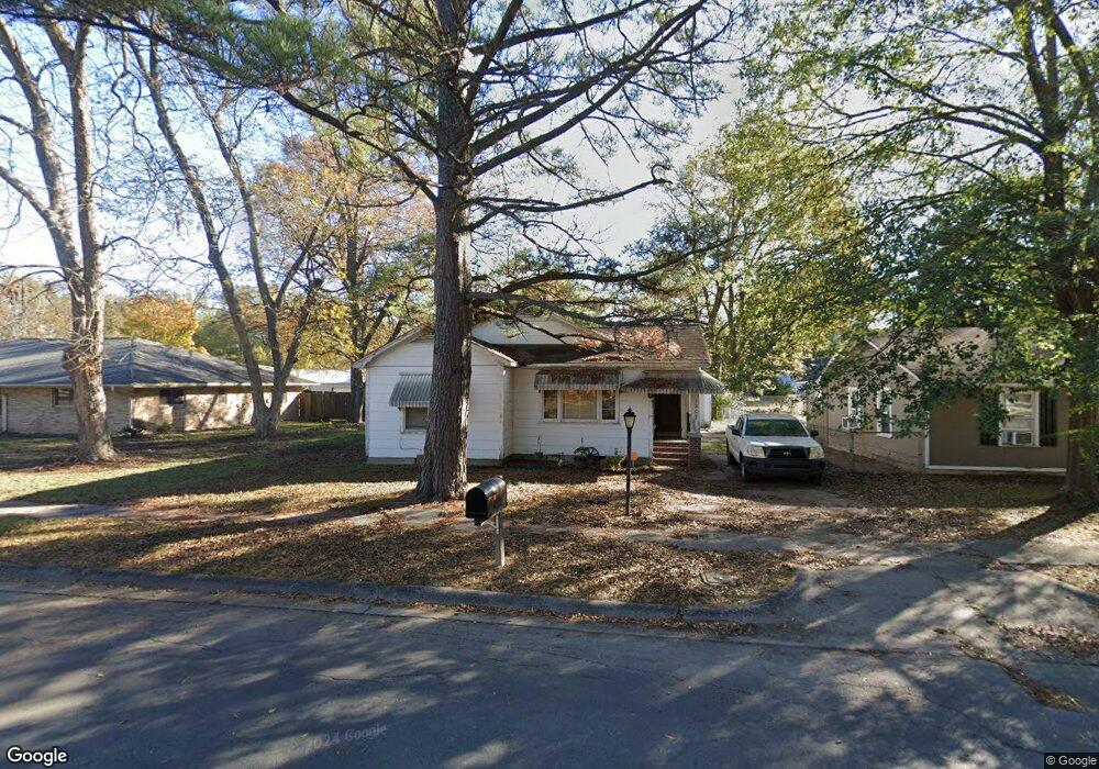 1207 S Lowe St, Stuttgart, AR 72160 - photo 1