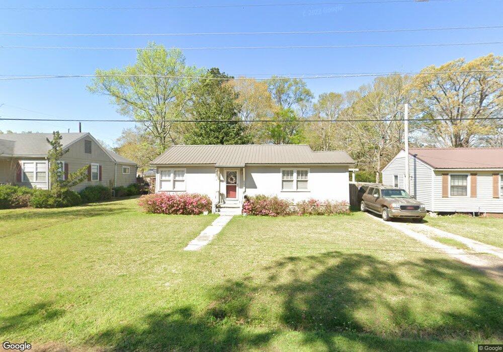 605 Laurel St, McComb, MS 39648 - photo 1