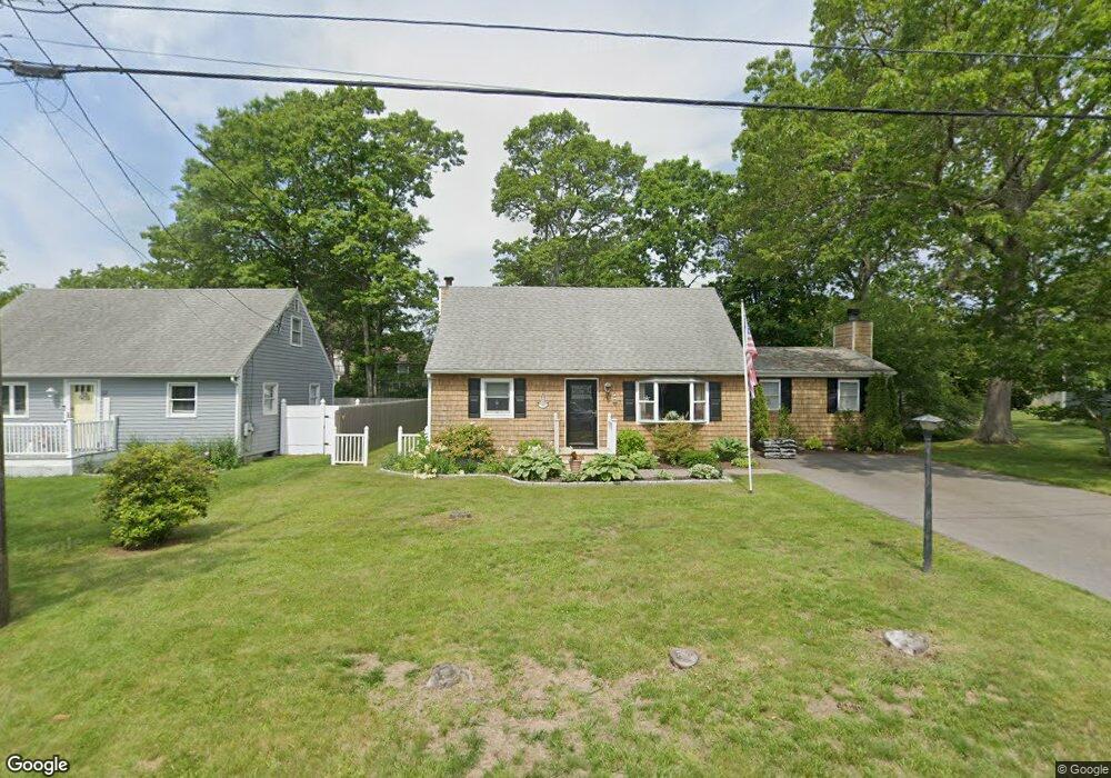 70 Juniper Rd, Wakefield, RI 02879 - photo 1
