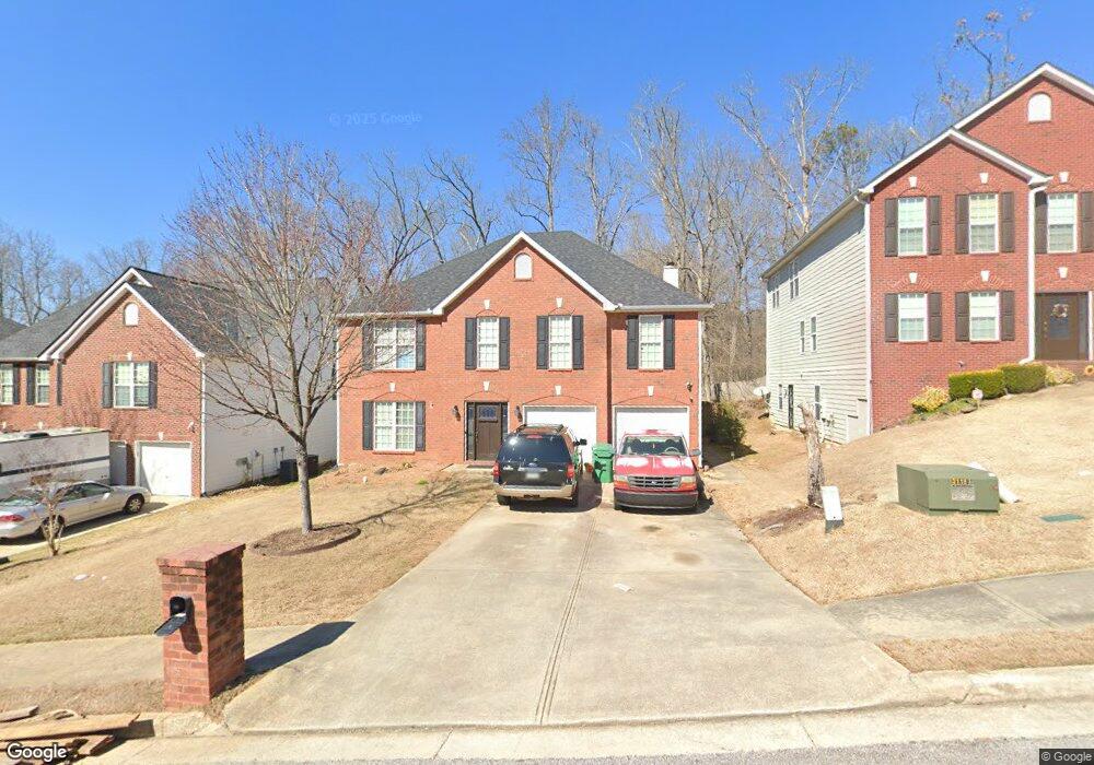 5905 Fairington Farms Ln unit 72, Lithonia, GA 30038 - photo 1