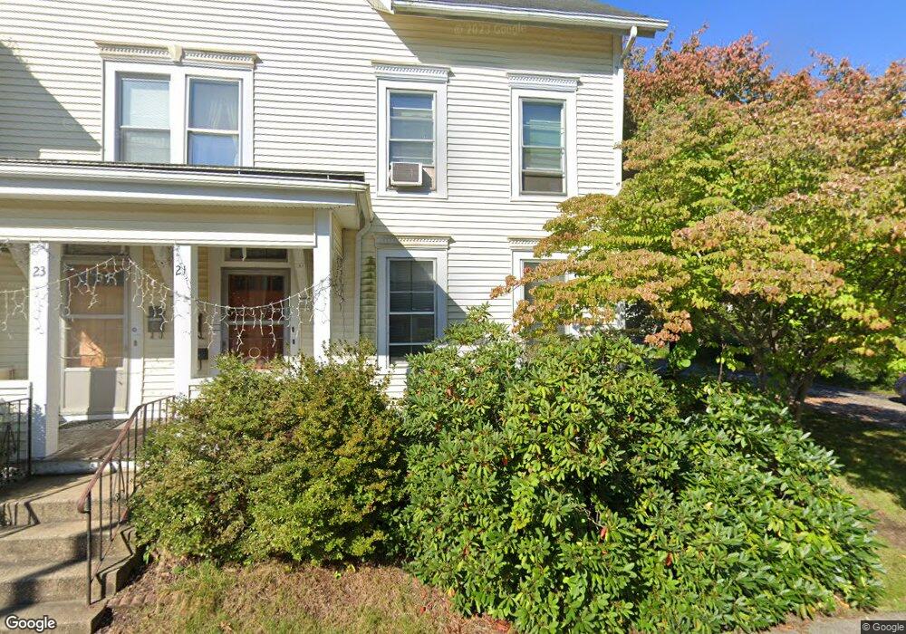 21 Johnston Ave, Willimantic, CT 06226 - photo 1