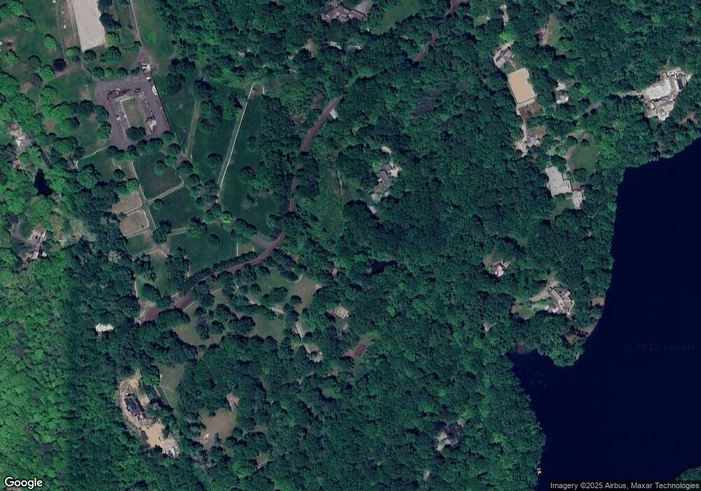 17 Cowdray Pk Dr, Armonk, NY 10504 - photo 1