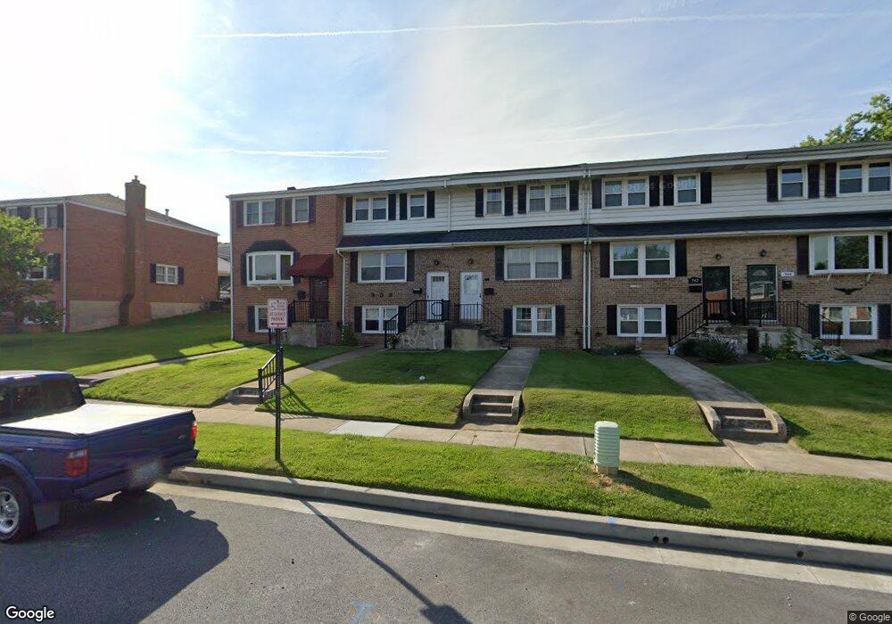 938 Grovehill Rd, Halethorpe, MD 21227 - photo 1