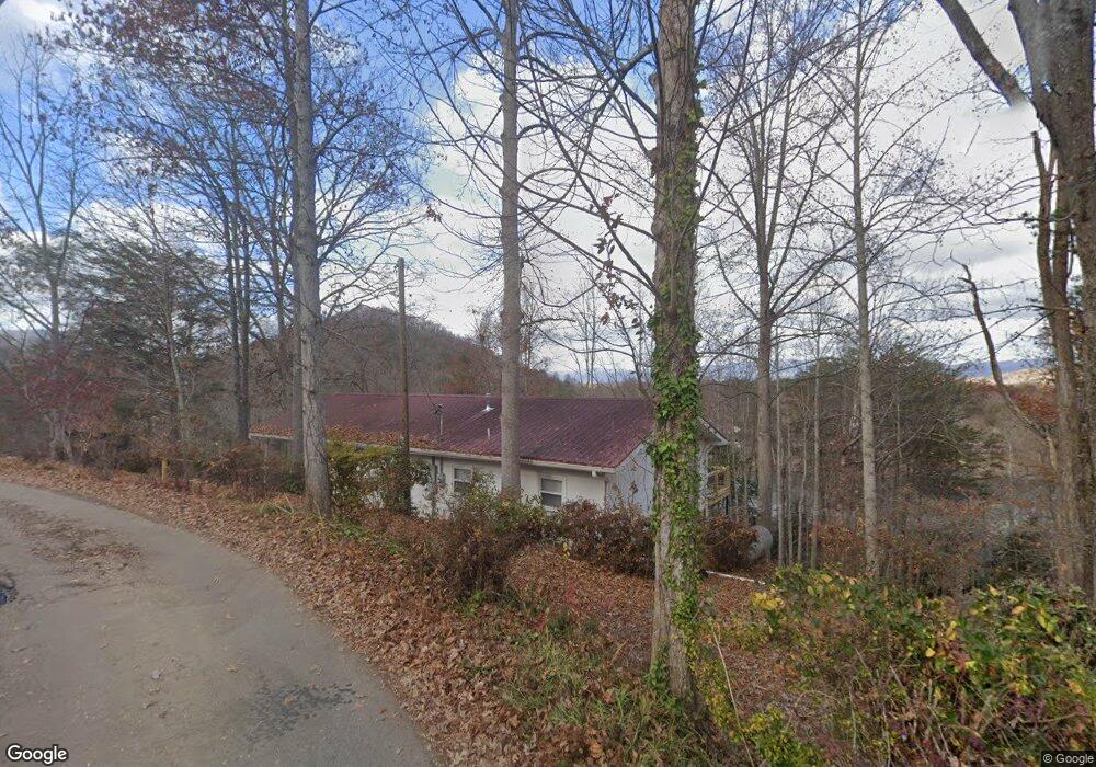 1049 Sky Hawk Mountain Rd, Hiawassee, GA 30546 - photo 1