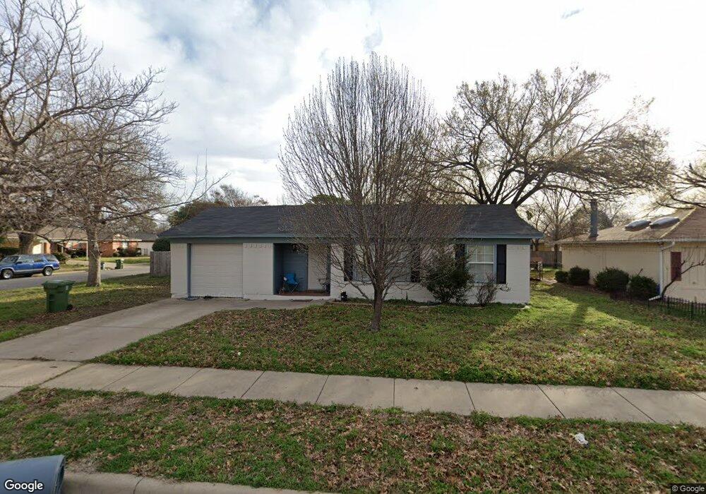 5132 Susan Lee Ln, North Richland Hills, TX 76180 - photo 1